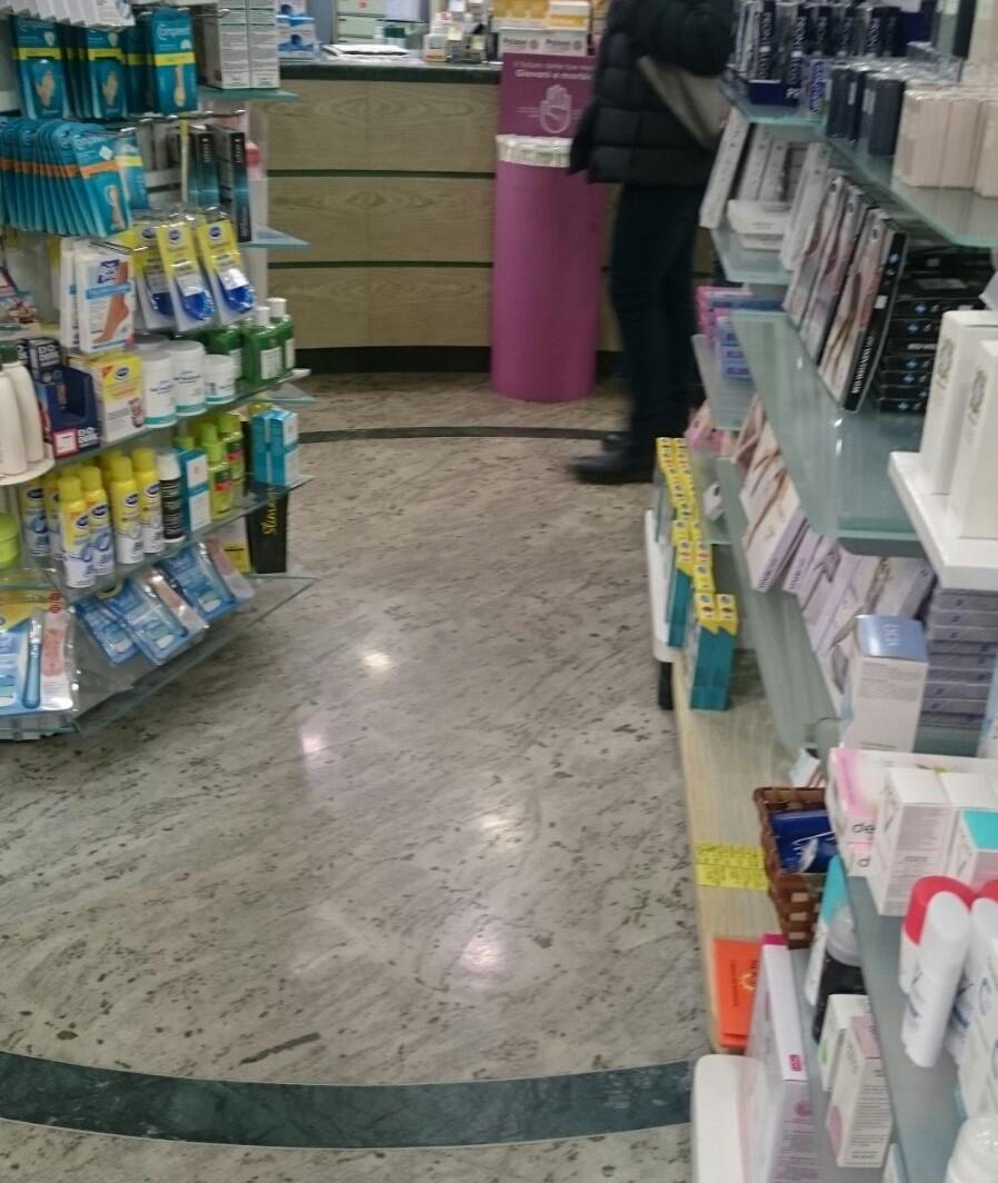 No Skid farmacia a Rimini 3 No Skid farmacia a Rimini 3